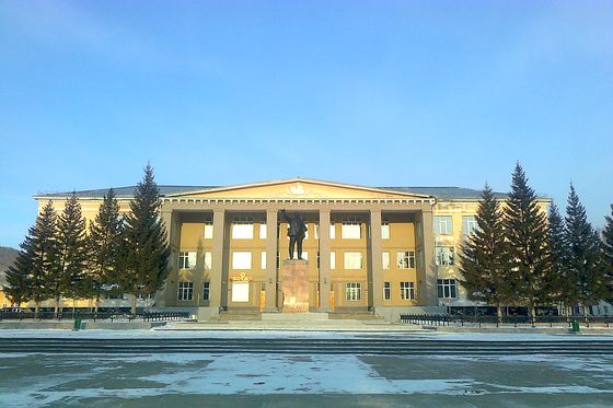 В Закаменске обновляется районная больница